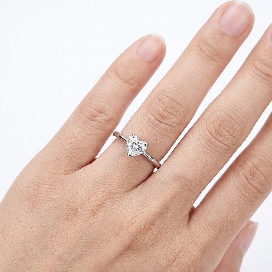 Glistening Heart Silver Ring