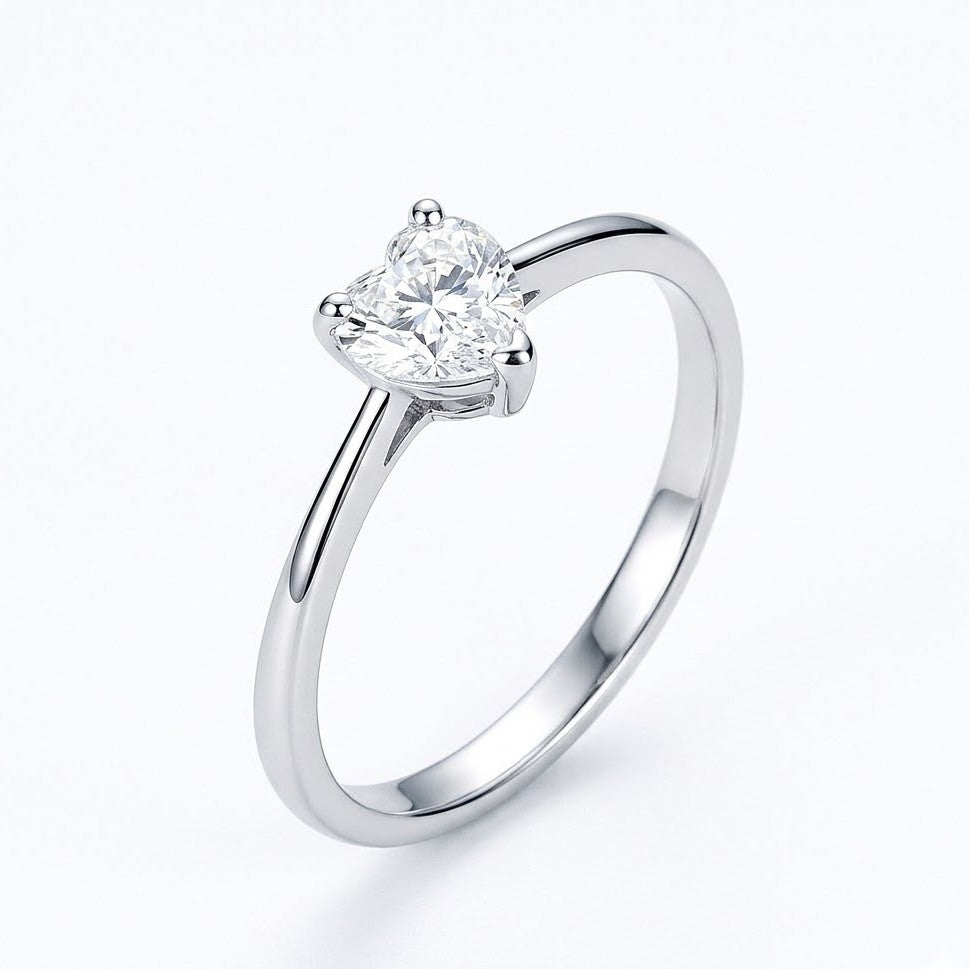 Glistening Heart Silver Ring