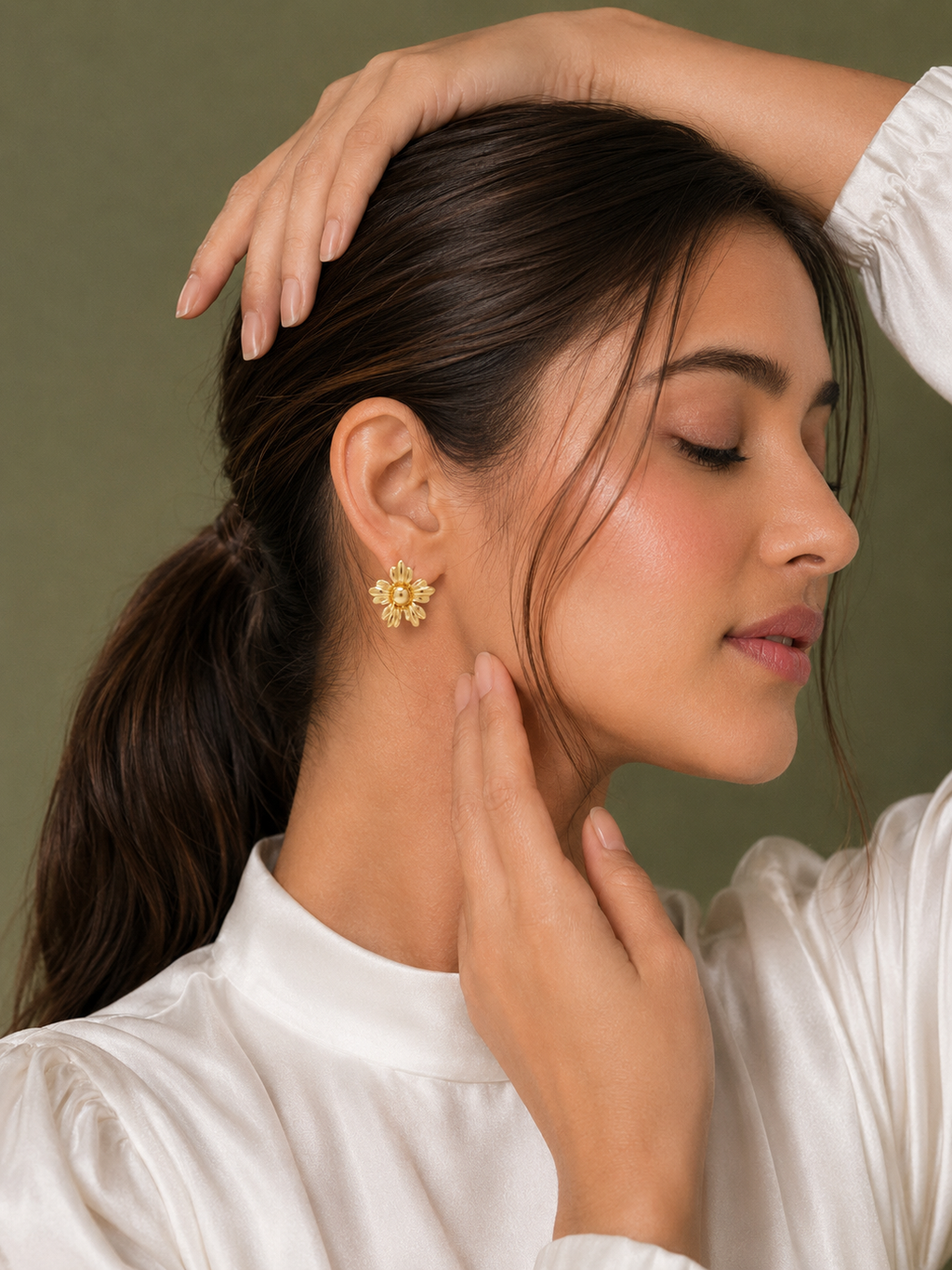 Golden Daisy Stud Earrings | Anti-Tarnish 18K Gold-Plated Jewellery