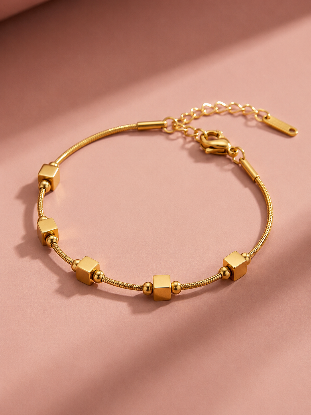 Geometric Cube Bead Bracelet