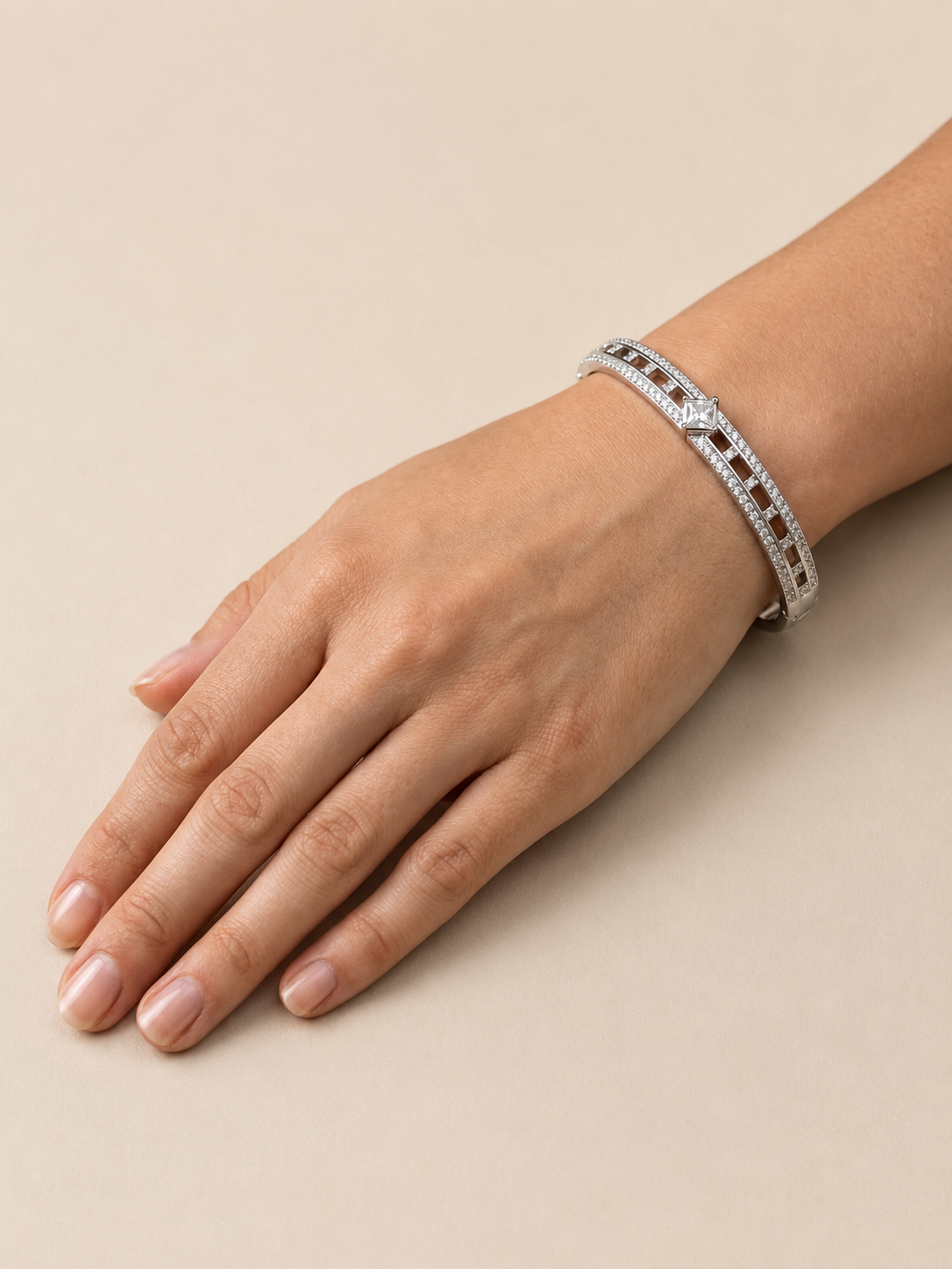 Stellar Shine Bracelet