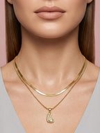 Golden glow heart necklace