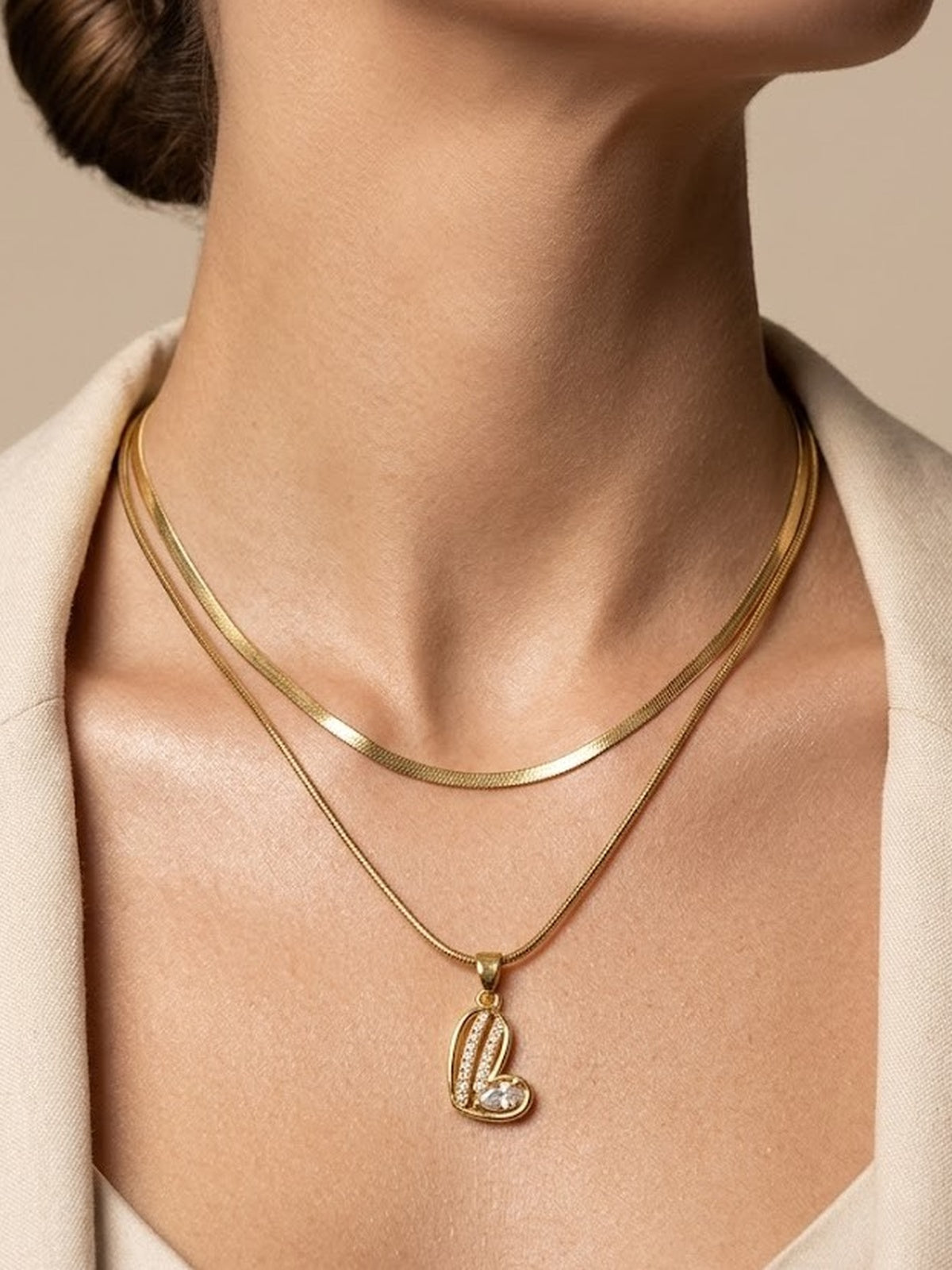 Golden glow heart necklace