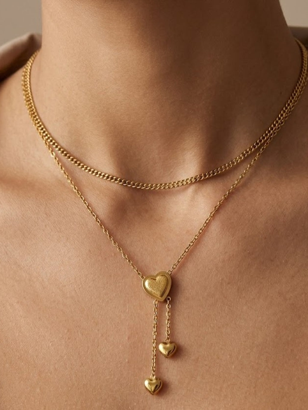 Double layered golden heart necklace
